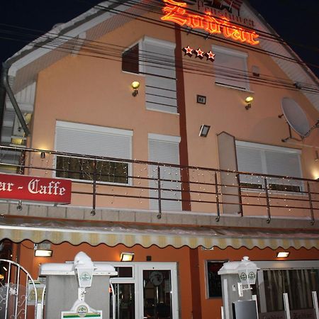 Pensiunea Zodiac Timisoara Exterior foto