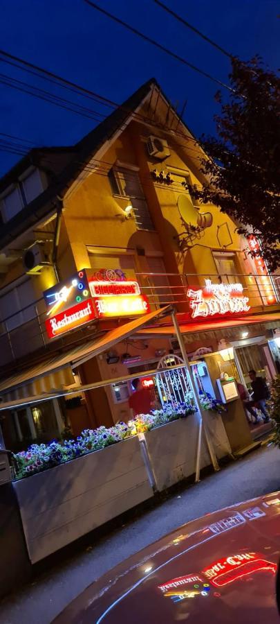 Pensiunea Zodiac Timisoara Exterior foto