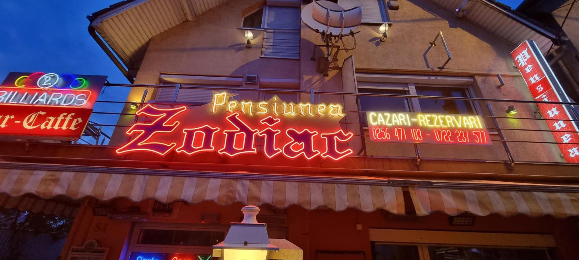 Pensiunea Zodiac Timisoara Exterior foto